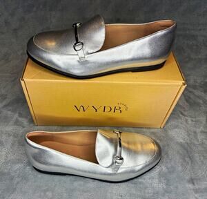 WYDR Studios Brooke Flat Loafers Silver Metallic Leather Women 12WW EU 43WW NIB